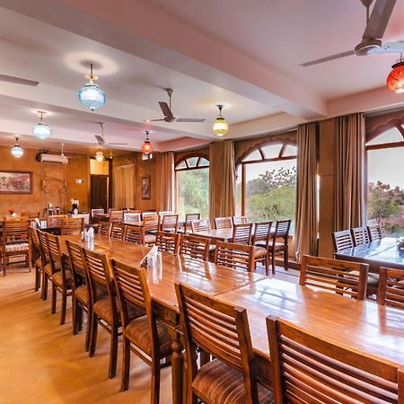 Hotel Golden Safari Jaisalmer ไจซัลเมอร์ ภายนอก รูปภาพ