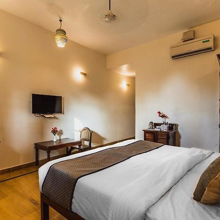 Hotel Golden Safari Jaisalmer ไจซัลเมอร์ ภายนอก รูปภาพ