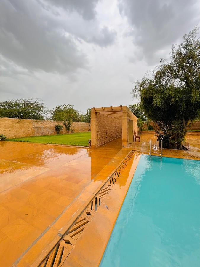 Hotel Golden Safari Jaisalmer ไจซัลเมอร์ ภายนอก รูปภาพ
